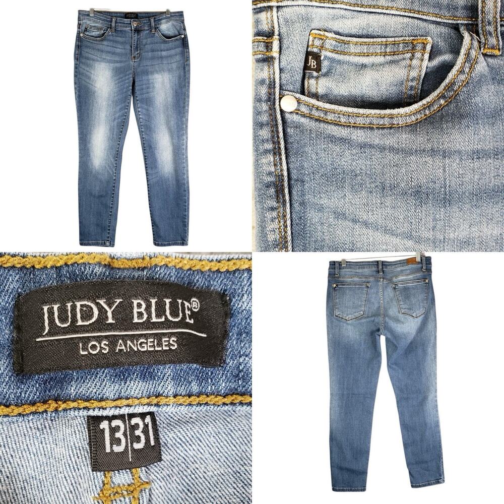 Judy Blue Jeans Womens Size 31 Blue Medium Wash Relaxed Fit Straight Mid Rise